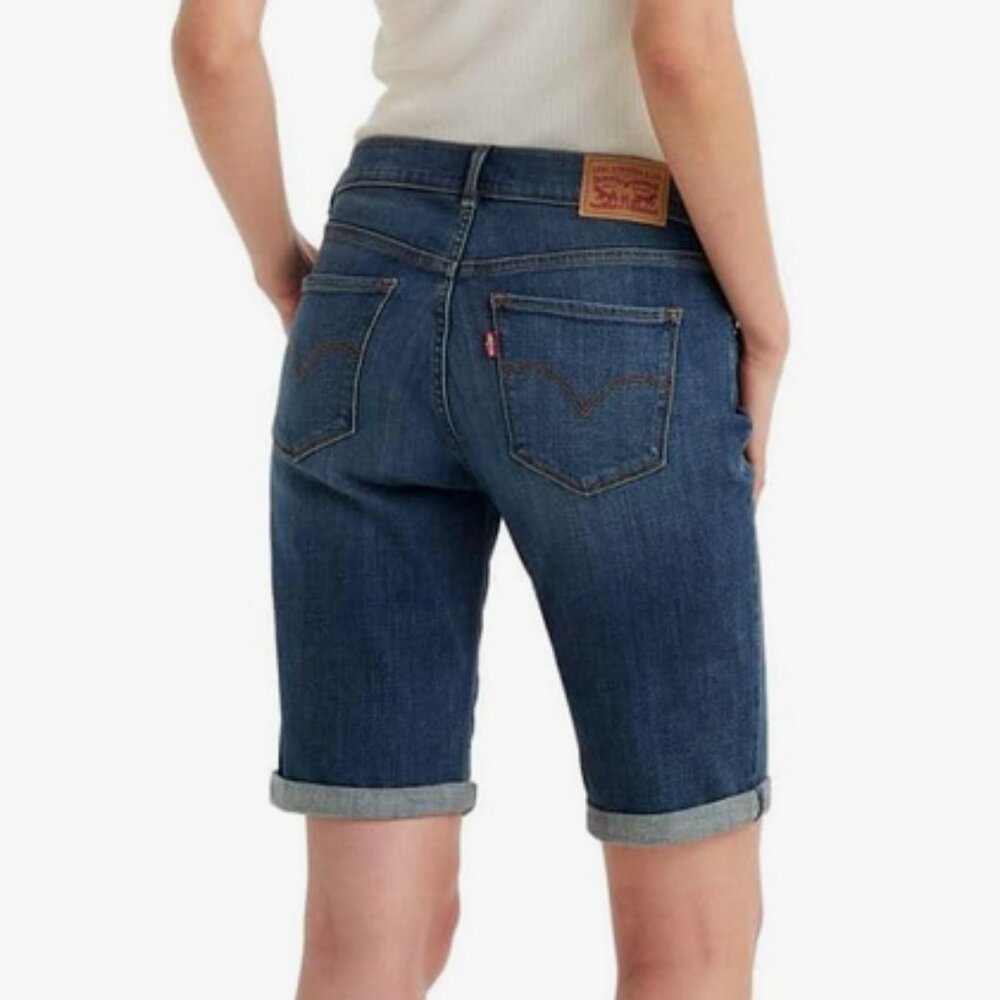 Levi's Bermuda shorts size 25